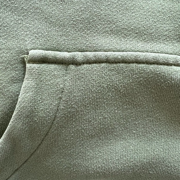 Lulu Lemon Cropped Scuba Sweatshirt XS/S - Picture 4 of 4